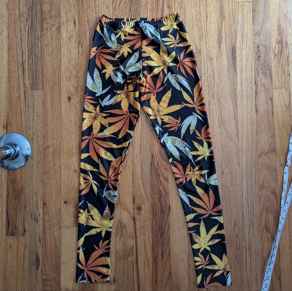 Miss Mary Jane Co Cannabis Leaf Leggings Gold 420